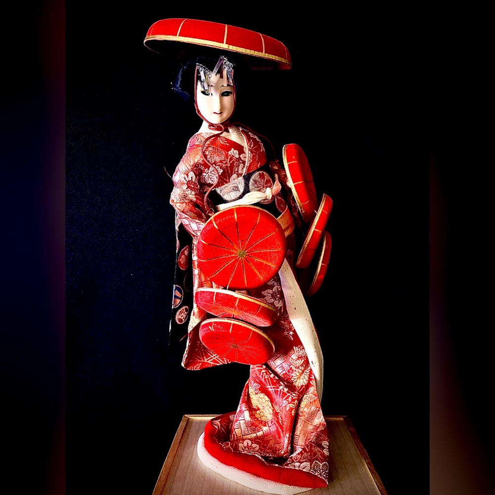 Vintage Japanese Porcelain Doll in Red Kimono / Kabuki Dance Of The Three Hats